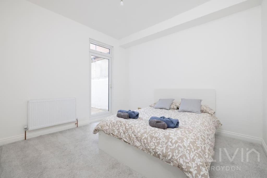 2 Bed Flat -Zone 1-4 London Apartamento Thornton Heath Exterior foto